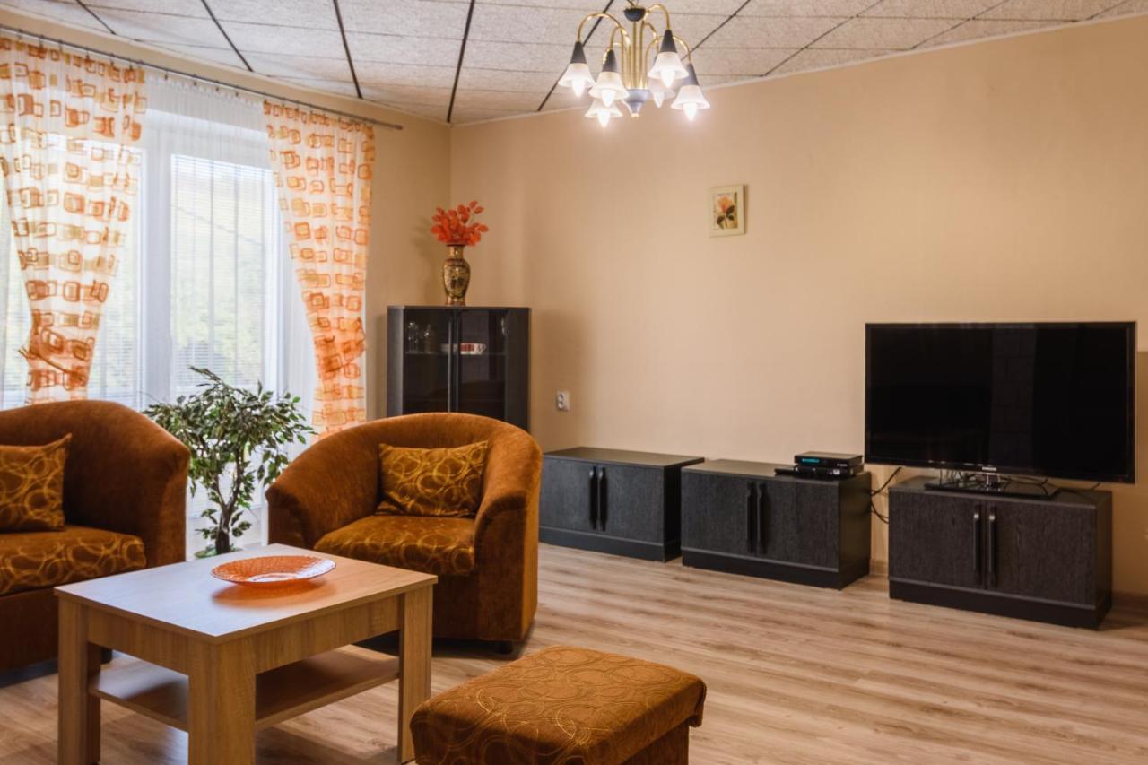 Apartmán Elegant 2 Bešeňová Exterior foto